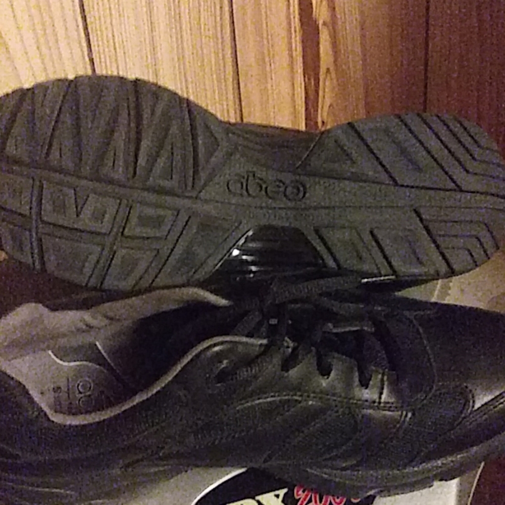 Mens shoes